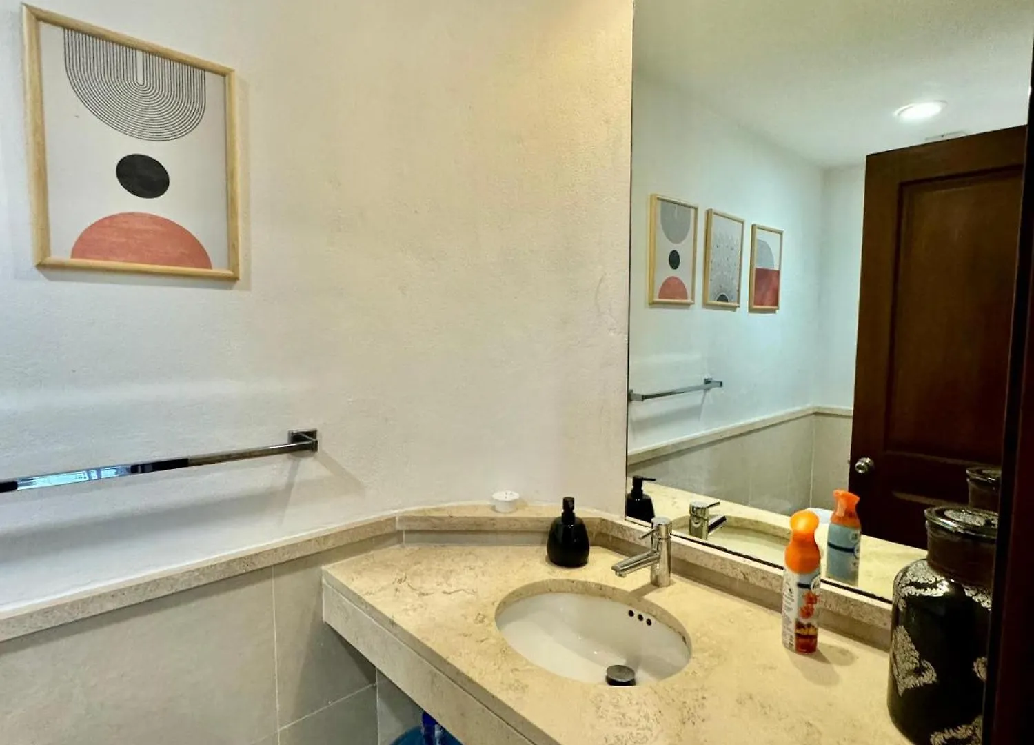 3 Bedroom Apartment Heart Playa! Playa del Carmen