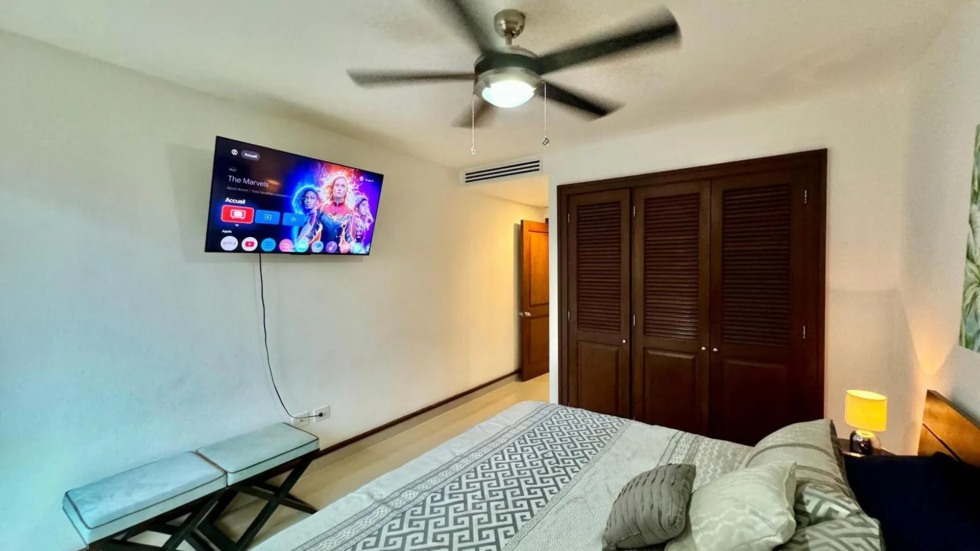 3 Bedroom Apartment Heart Playa! Playa del Carmen